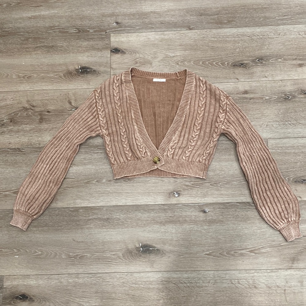 Women’s Cropped Cardigan size xs/small!!